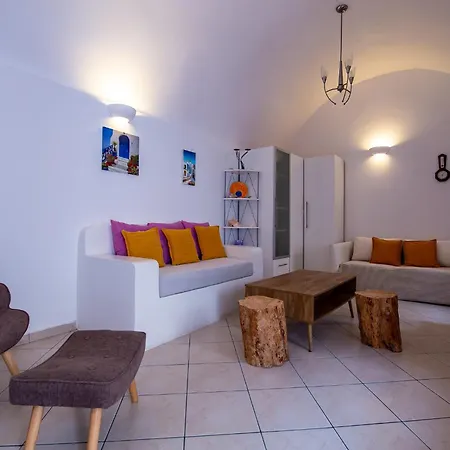 Bougainville House