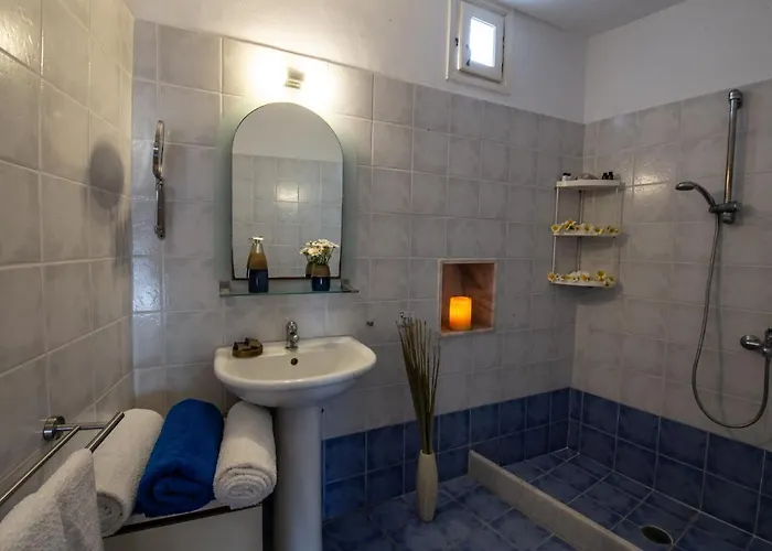 Nyaraló Bougainville House