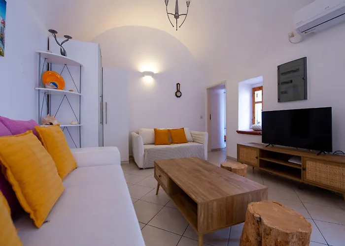 Bougainville House Nyaraló *