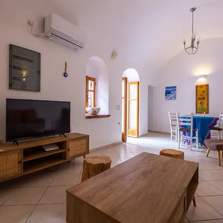 Bougainville House